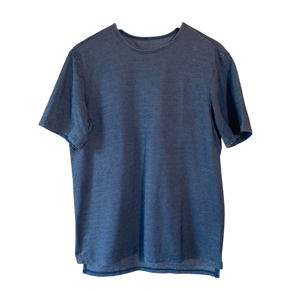 Lululemon's Men's Blue Shirt Sz M Short Sleeve Casual Comfort Activewear Stretch